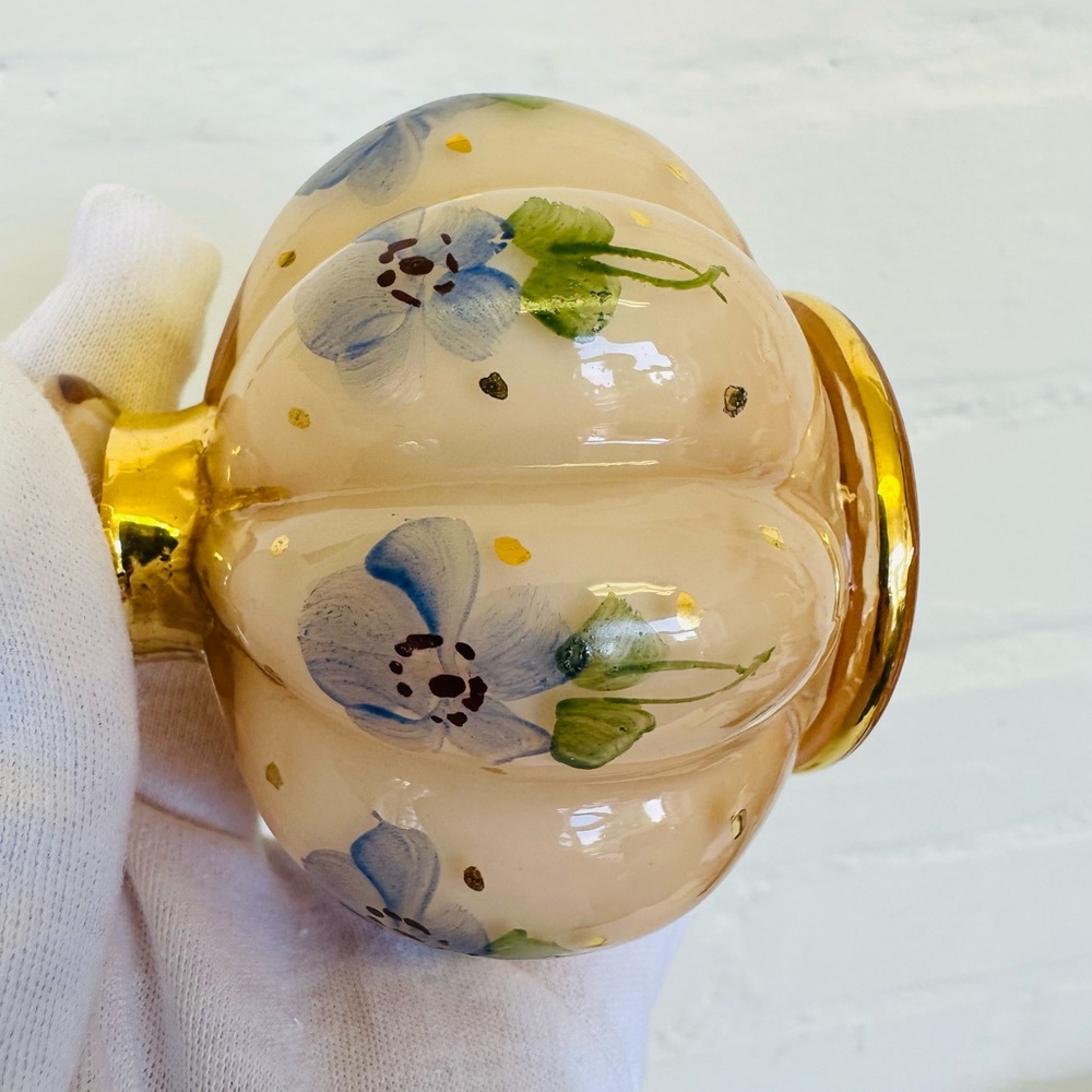 Vtg Fenton Art Glass Perfume Bottles Pink W/Blue Flowers &Gold Accents Signed‎ - Picture 10 of 10